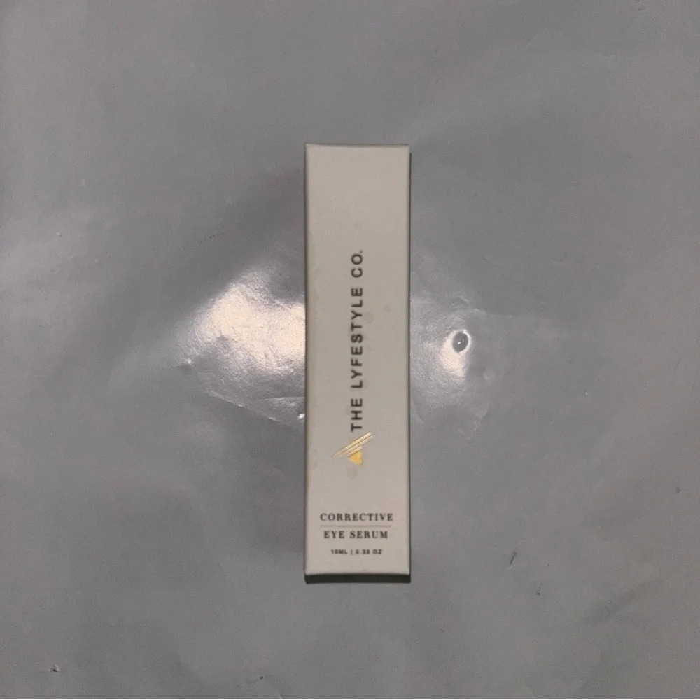 The lifestyle co Corrective Eye Serum - White